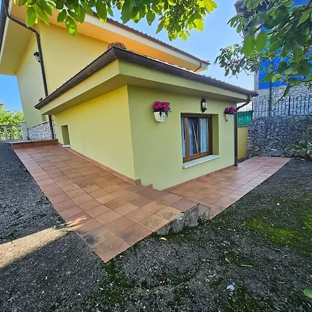 La Casina En Sebreno 13a05 بيت للعطل