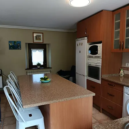 R2R - La Casina En Sebreno - 13A05 بيت للعطل *